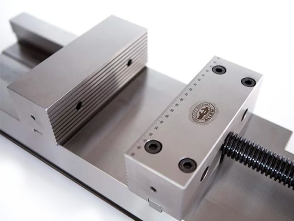 MVC /1V Mechanical vice